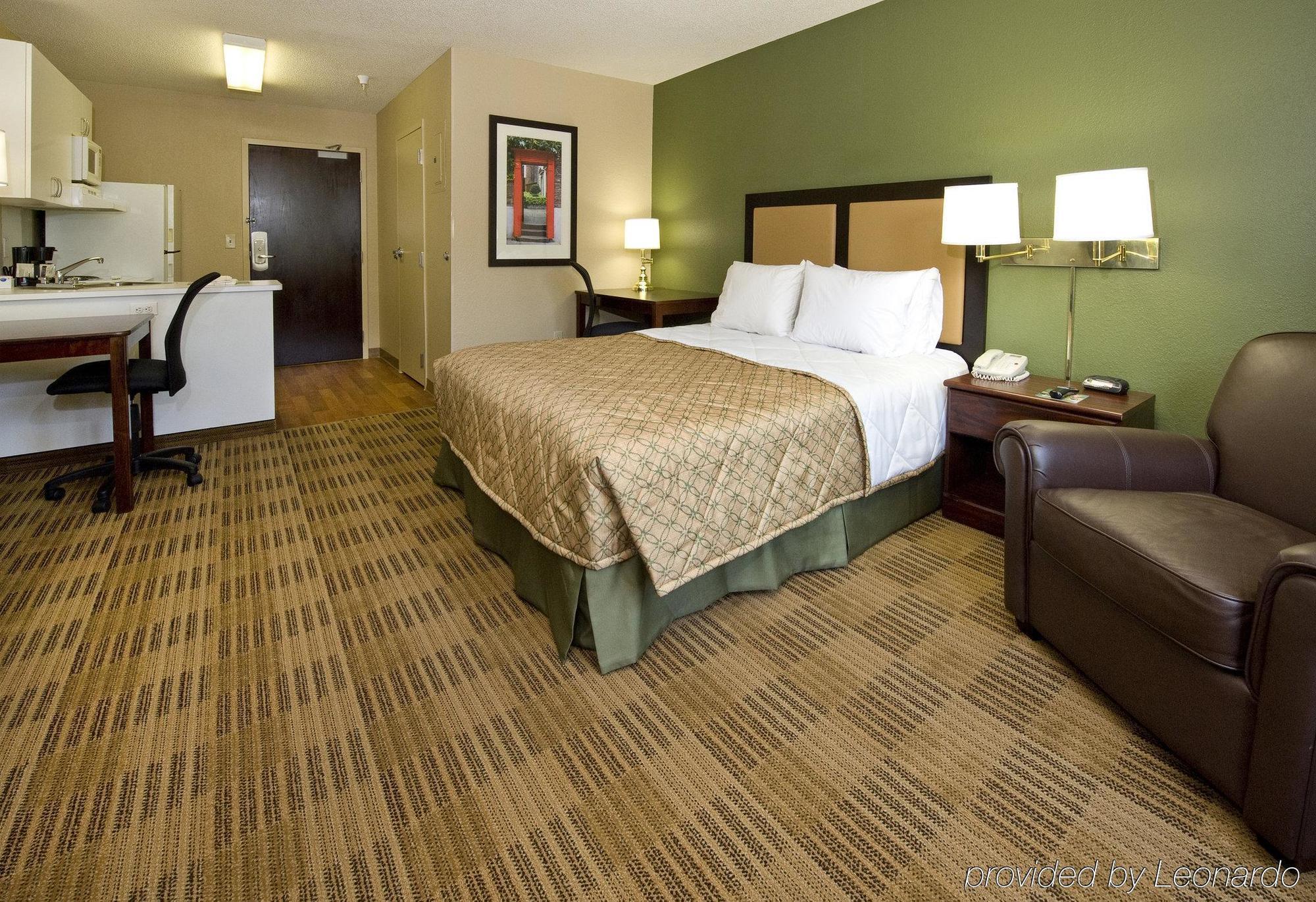 Extended Stay America Suites - Chicago - Schaumburg - Convention Center Экстерьер фото